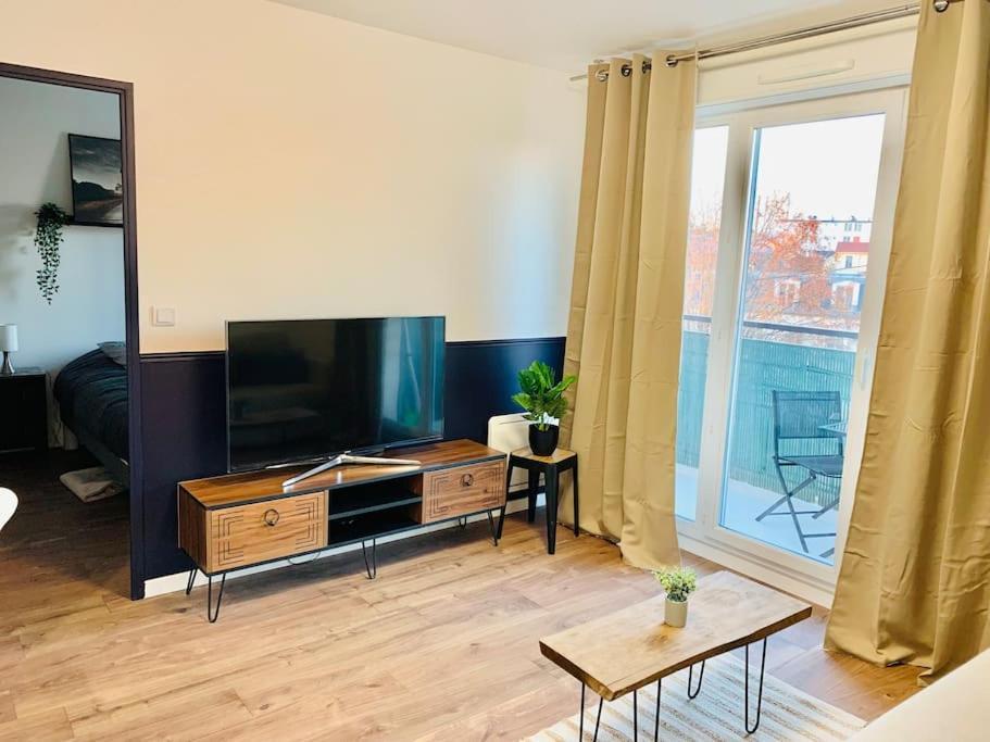 Appartement T2 Ideal Pour Familles Ou Sejour D Affaire أورْجونْتُيْ المظهر الخارجي الصورة