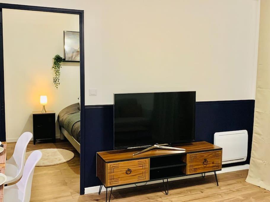 Appartement T2 Ideal Pour Familles Ou Sejour D Affaire أورْجونْتُيْ المظهر الخارجي الصورة