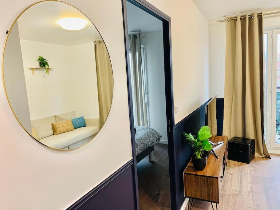 Appartement T2 Ideal Pour Familles Ou Sejour D Affaire أورْجونْتُيْ المظهر الخارجي الصورة
